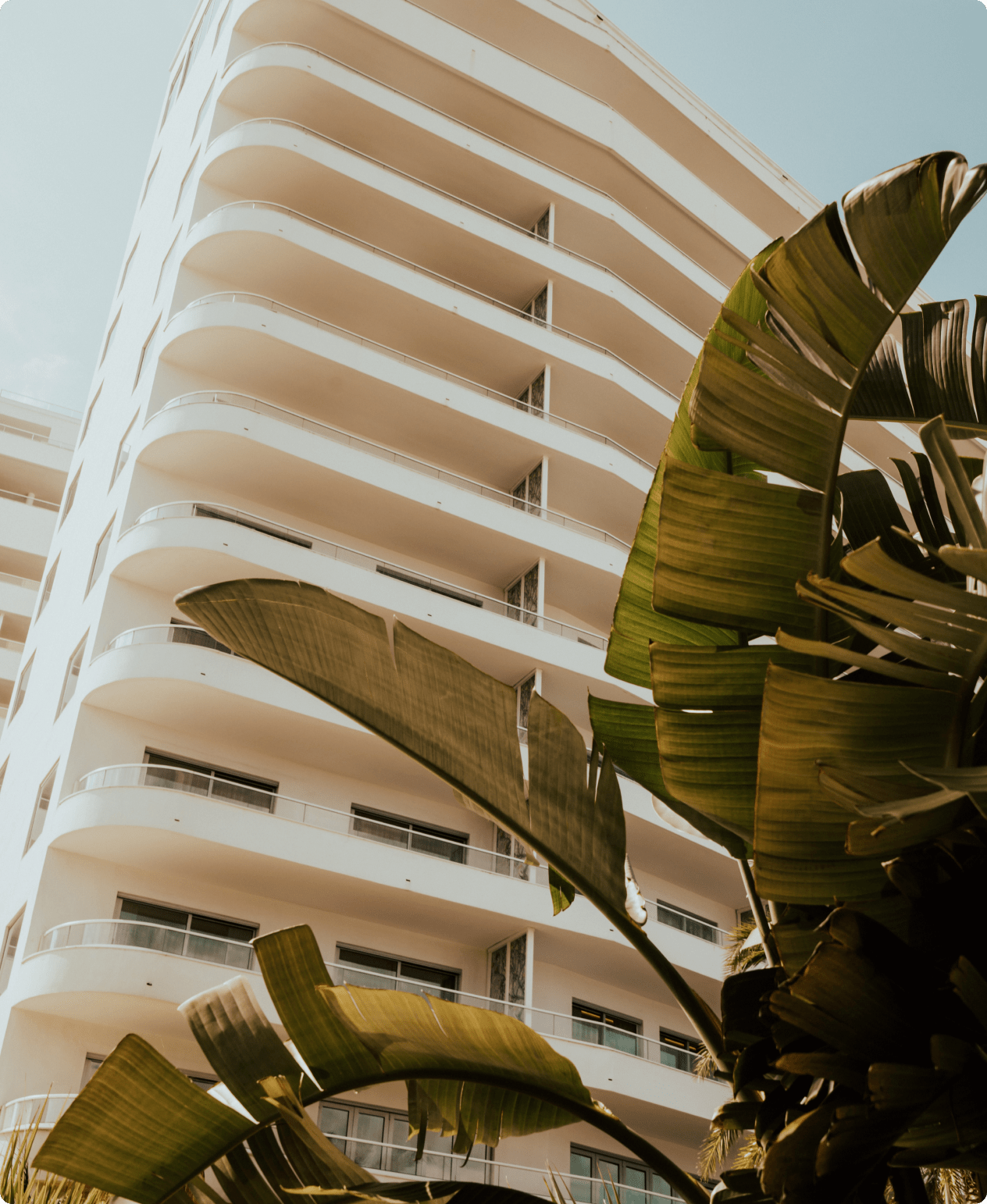 Luxury building for banesco select